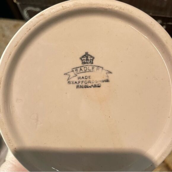 Vintage teapot / sugar and cream set - Picture 7 of 9